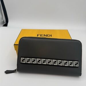 Fendi Gray Leather Organizer Clutch